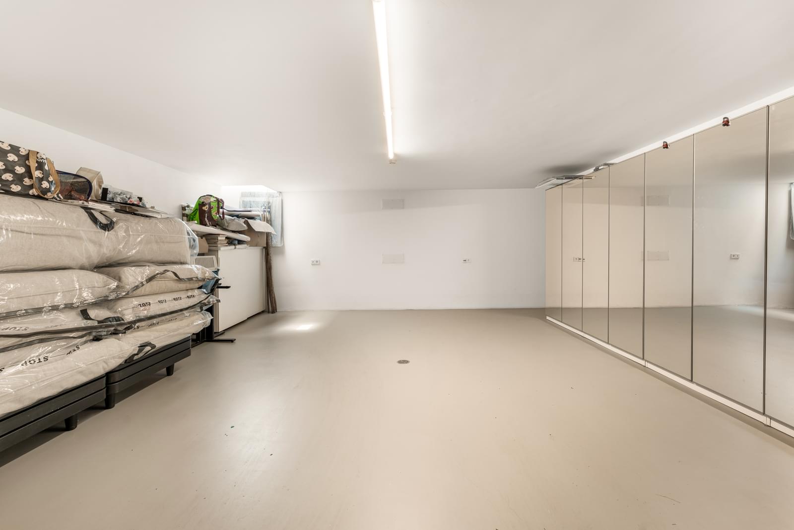 4 Bedroom Villa/Townhouse's Image 32