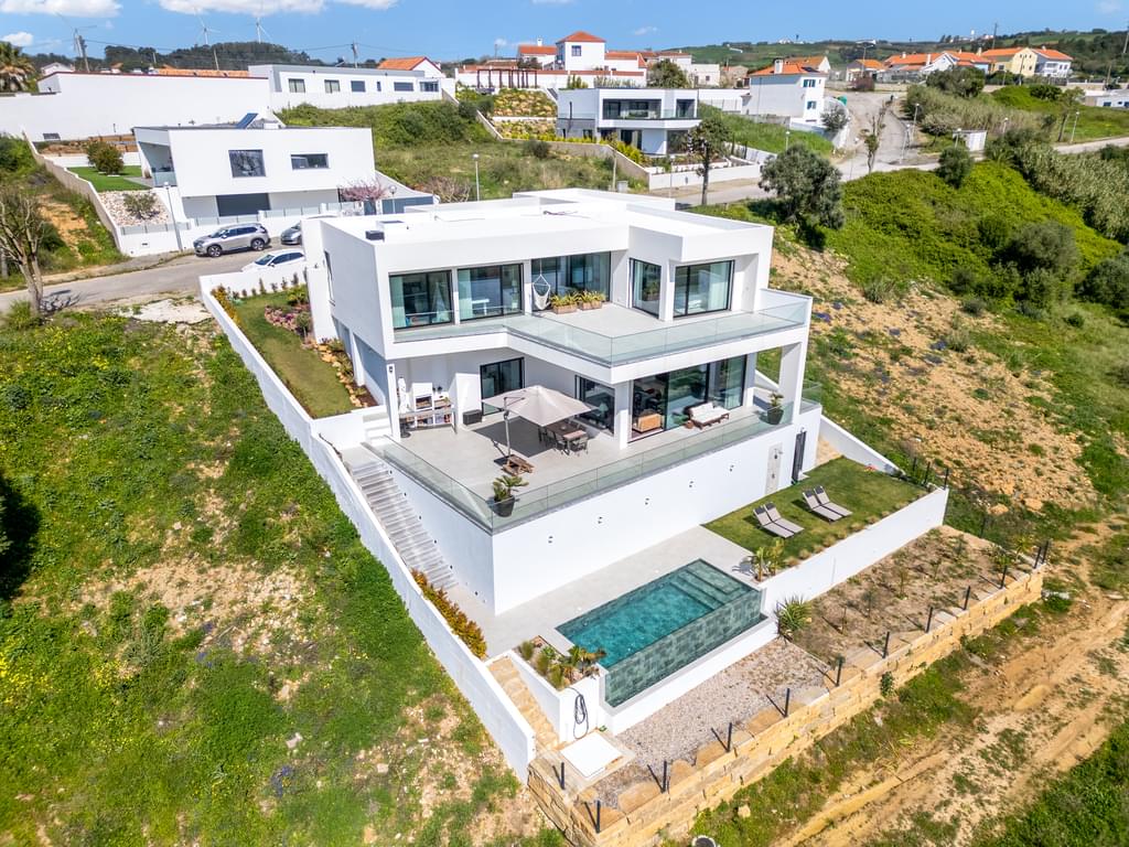 4 Bedroom Detached house with swimming pool, Santo Isidoro, Mafra