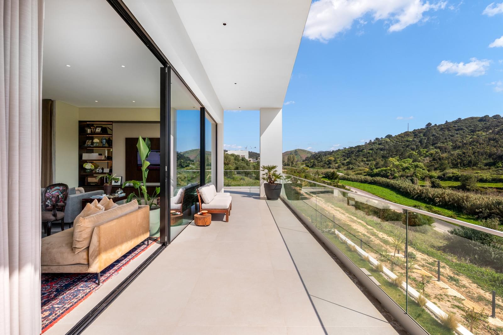 4 Bedroom Villa/Townhouse's Image 32