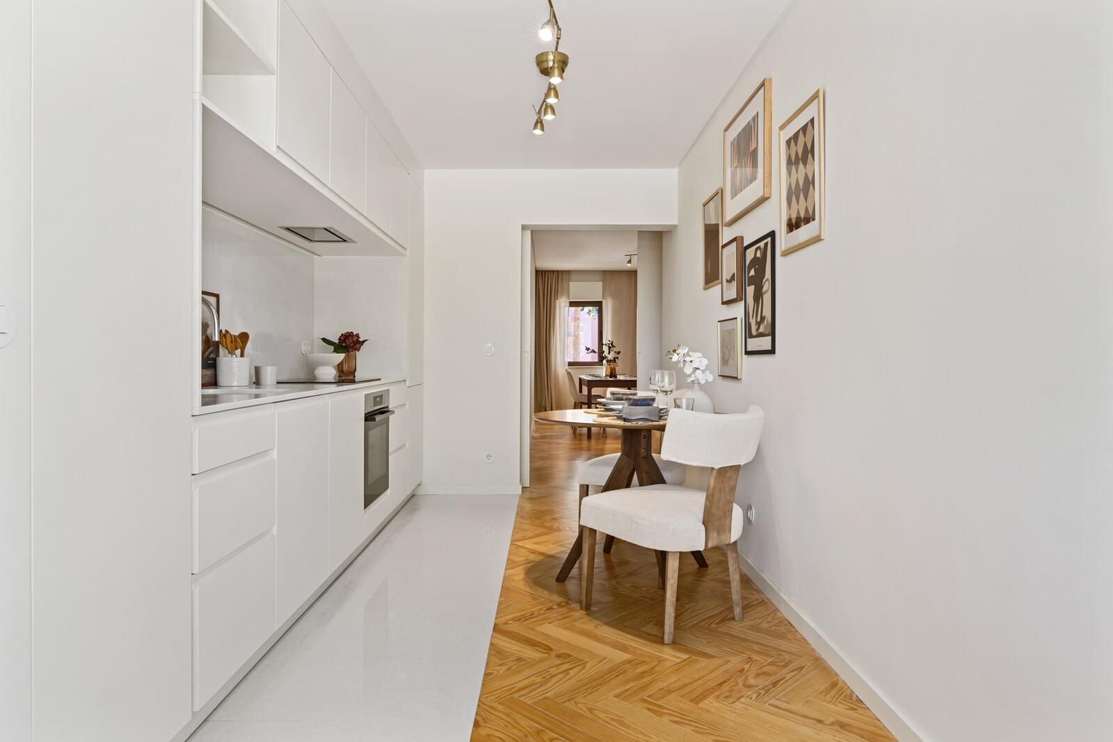 2 Bedroom Apartment/Flat's Image 13