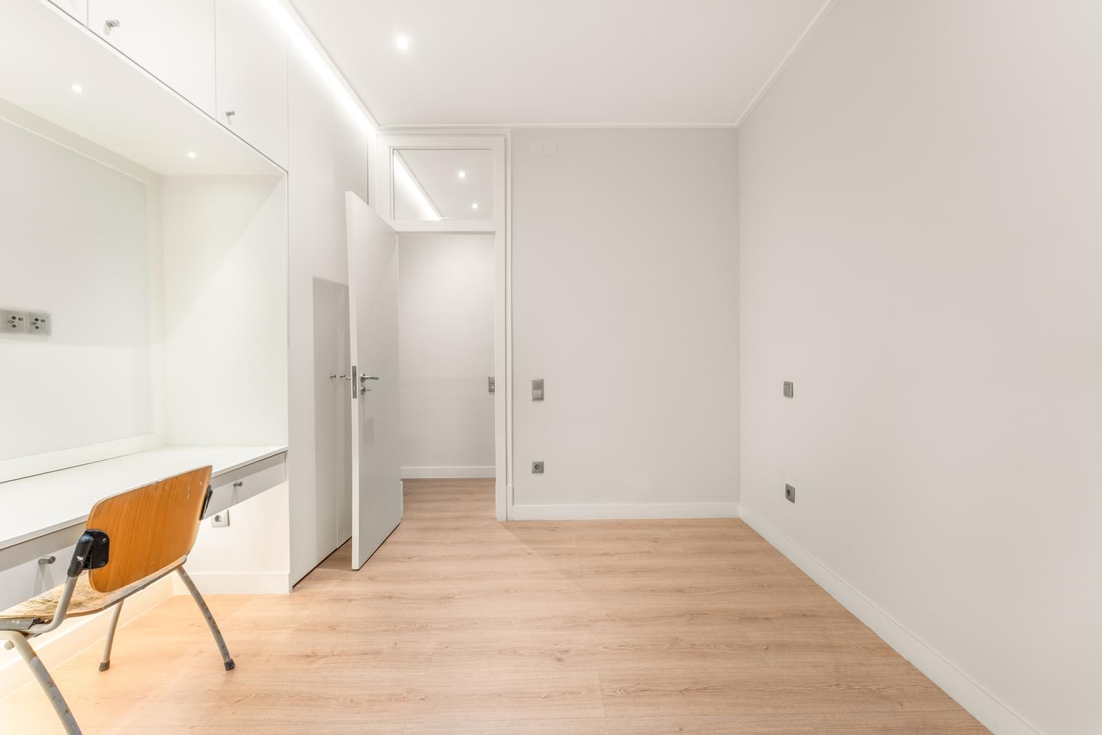 4 Bedroom Apartment/Flat's Image 6