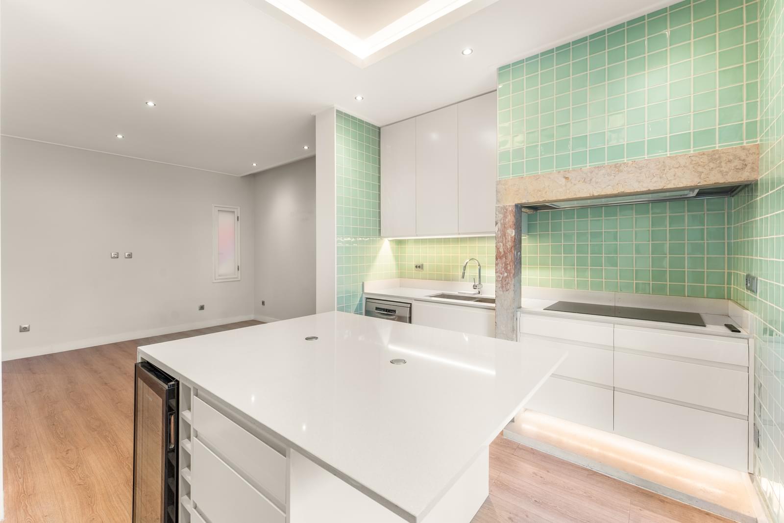 4 Bedroom Apartment/Flat's Image 4
