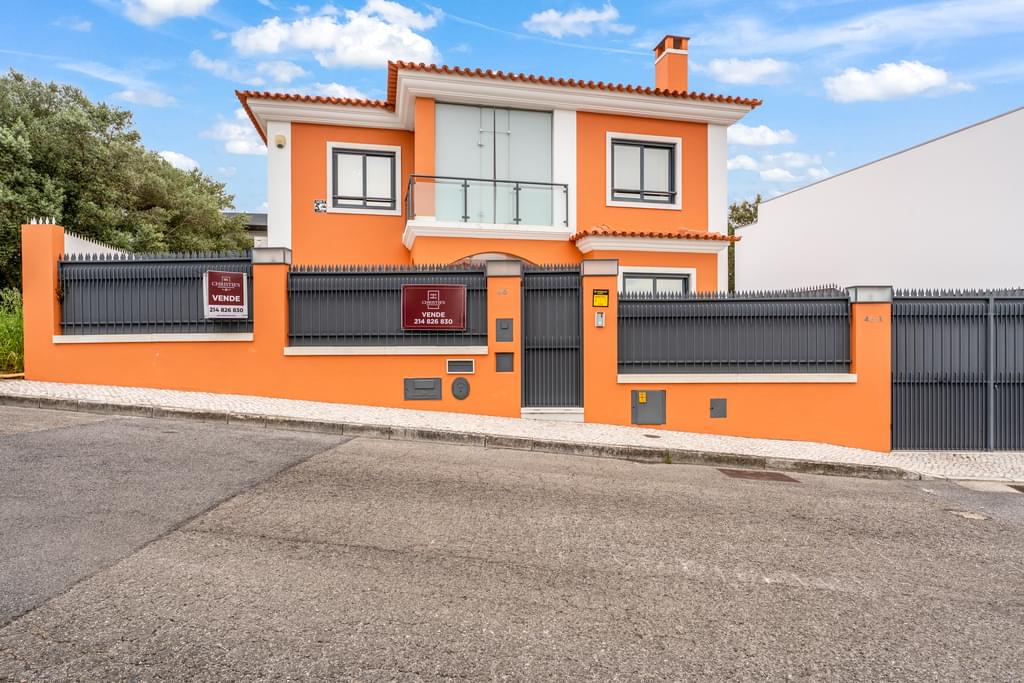3 Bedroom Detached house with swimming pool, Alcoitão, Cascais 1714230931