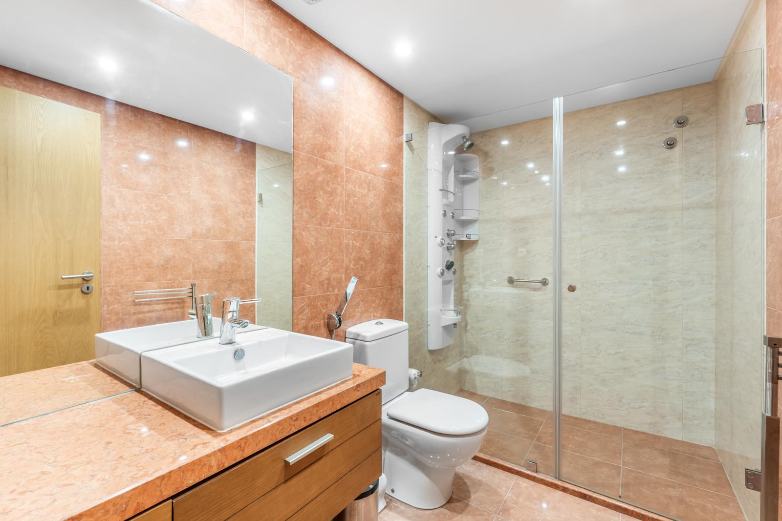 3 Bedroom Villa/Townhouse's Image 19
