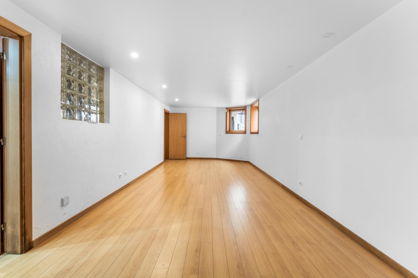 3 Bedroom Villa/Townhouse's Image 25