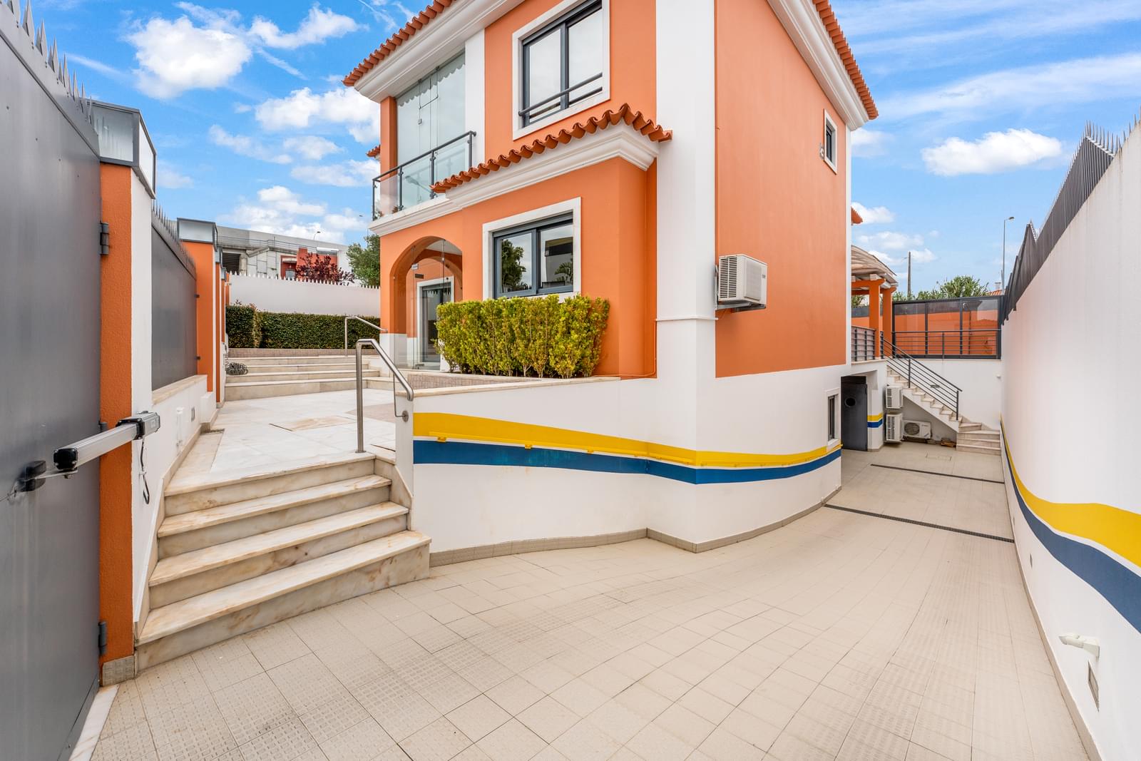 3 Bedroom Villa/Townhouse's Image 31