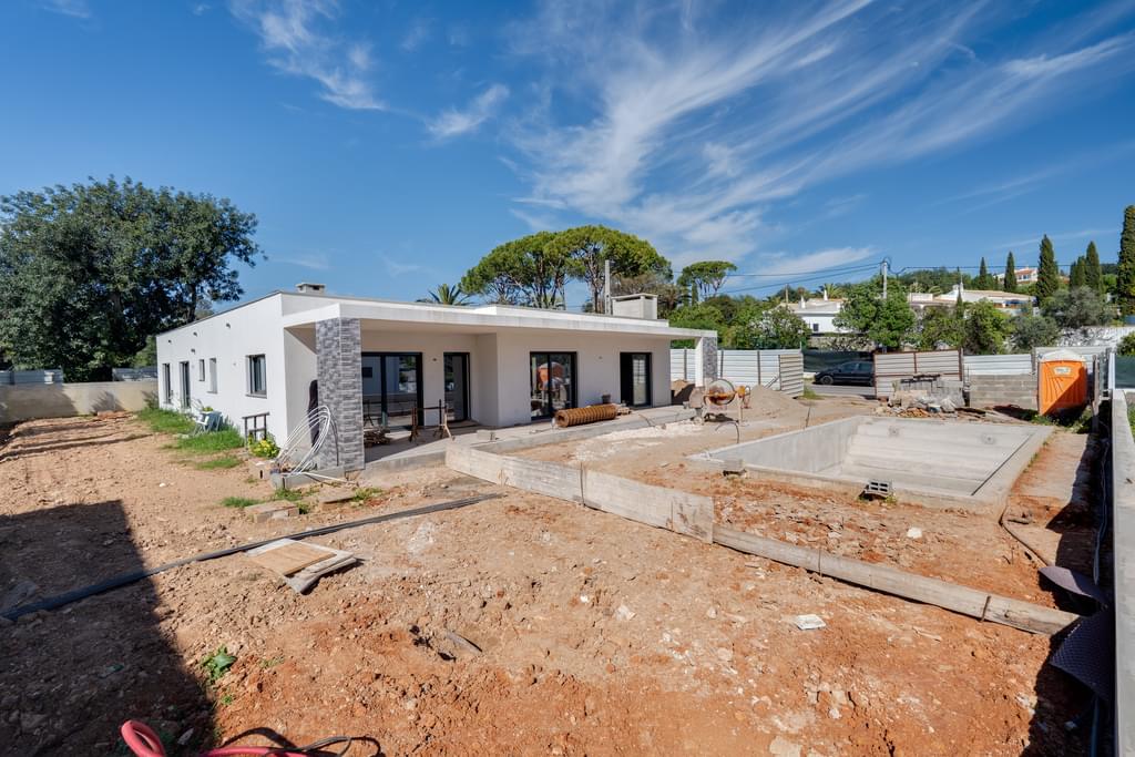 3 Bedroom Detached house with swimming pool, Loulé 3307350238