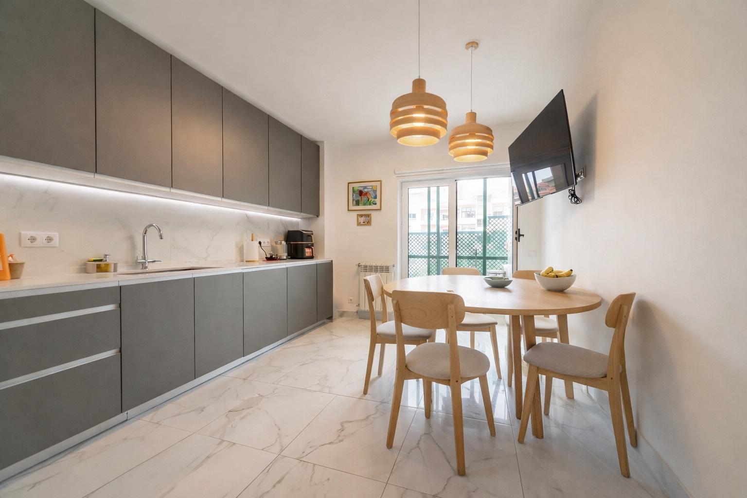 2 Bedroom Apartment/Flat's Image 12