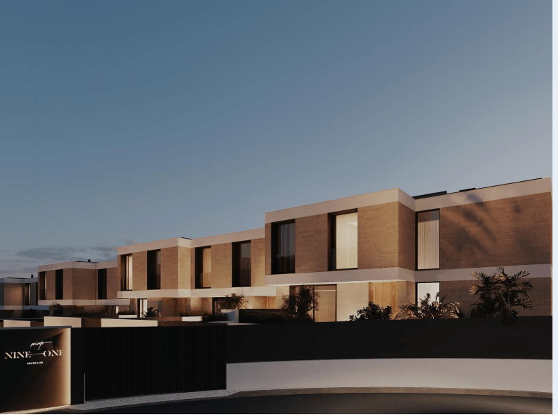 5 Bedroom Villa/Townhouse's Image 33