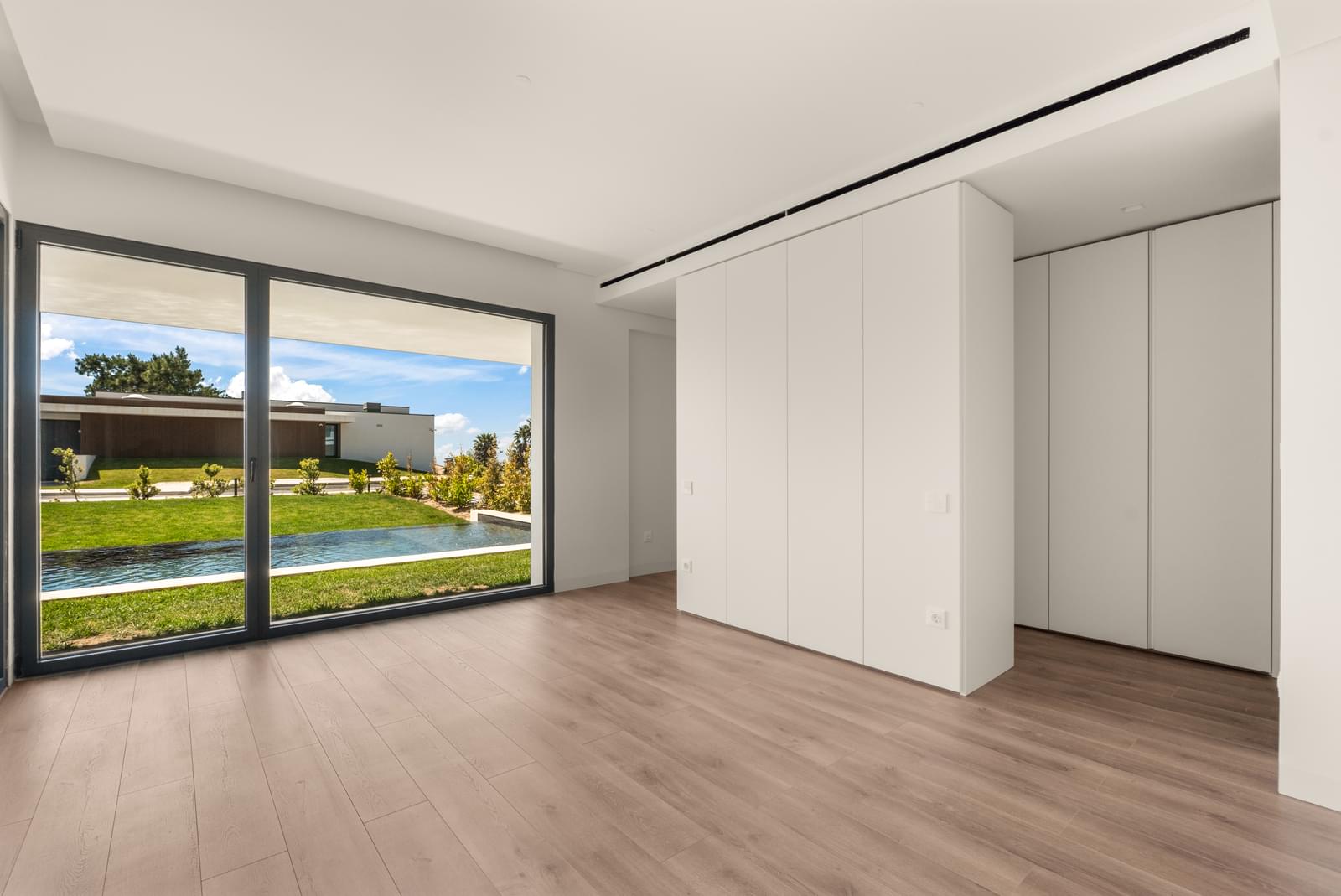 4 Bedroom Villa/Townhouse's Image 4