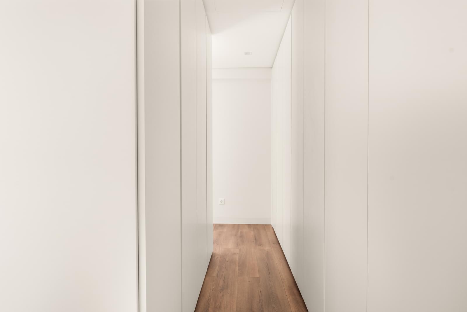 4 Bedroom Villa/Townhouse's Image 8