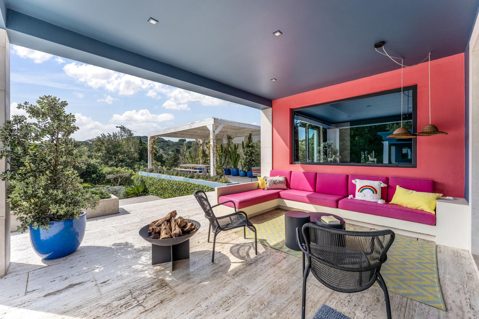 5 Bedroom Villa/Townhouse's Image 6