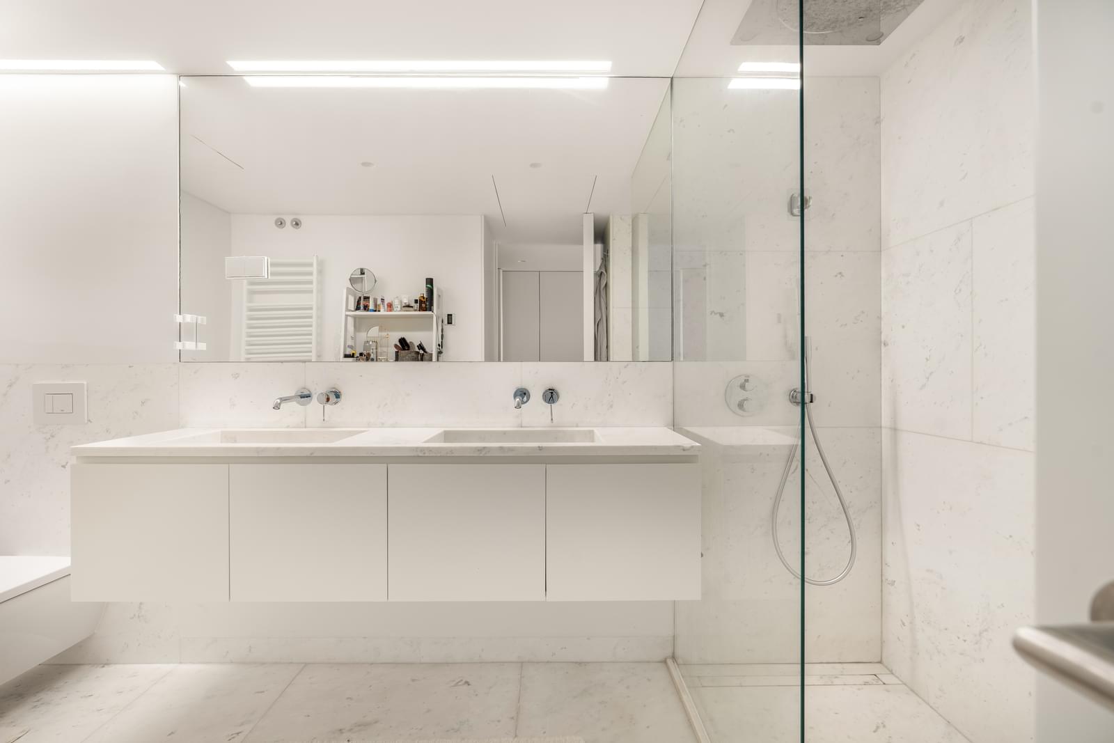3 Bedroom Apartment/Flat's Image 13