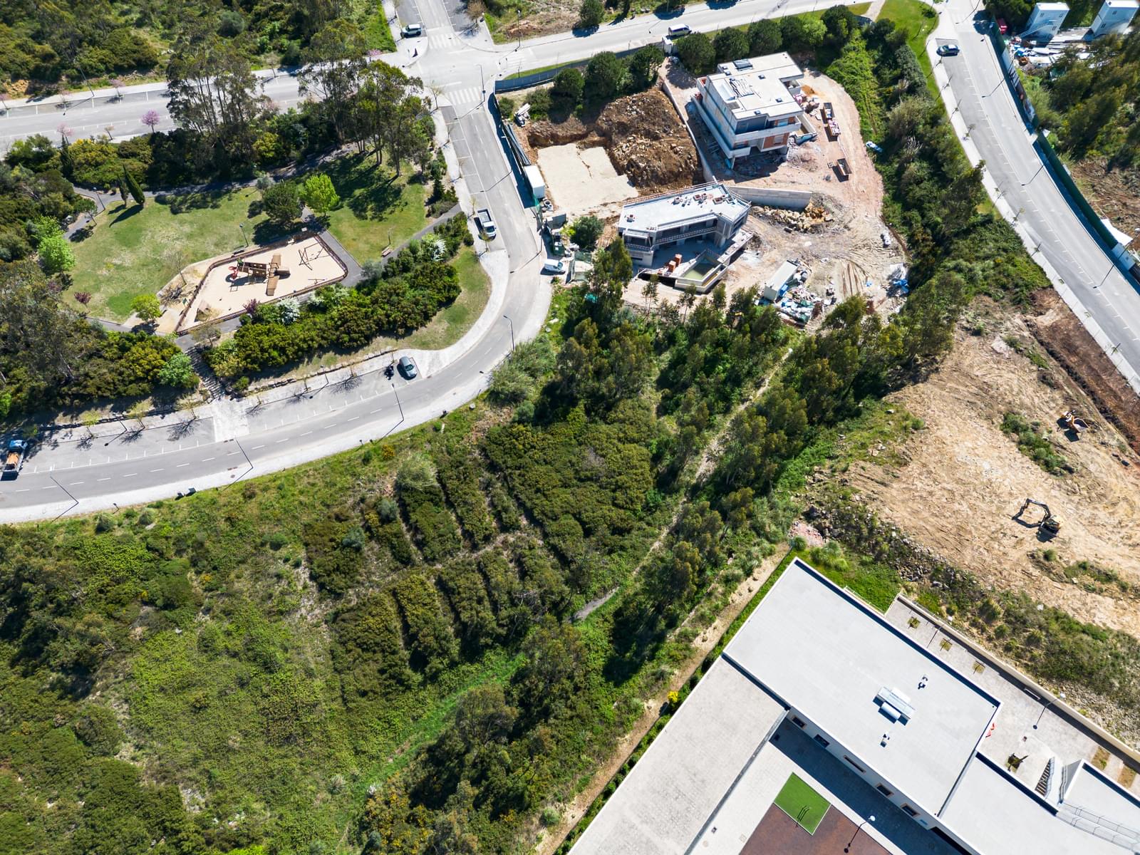 Plot 826 m2, Belas Clube de Campo, Lisboa - Image 8