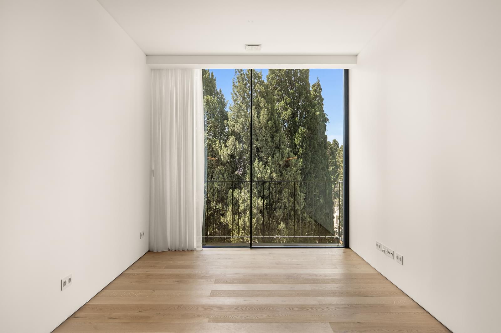 3 Bedroom Villa/Townhouse's Image 6