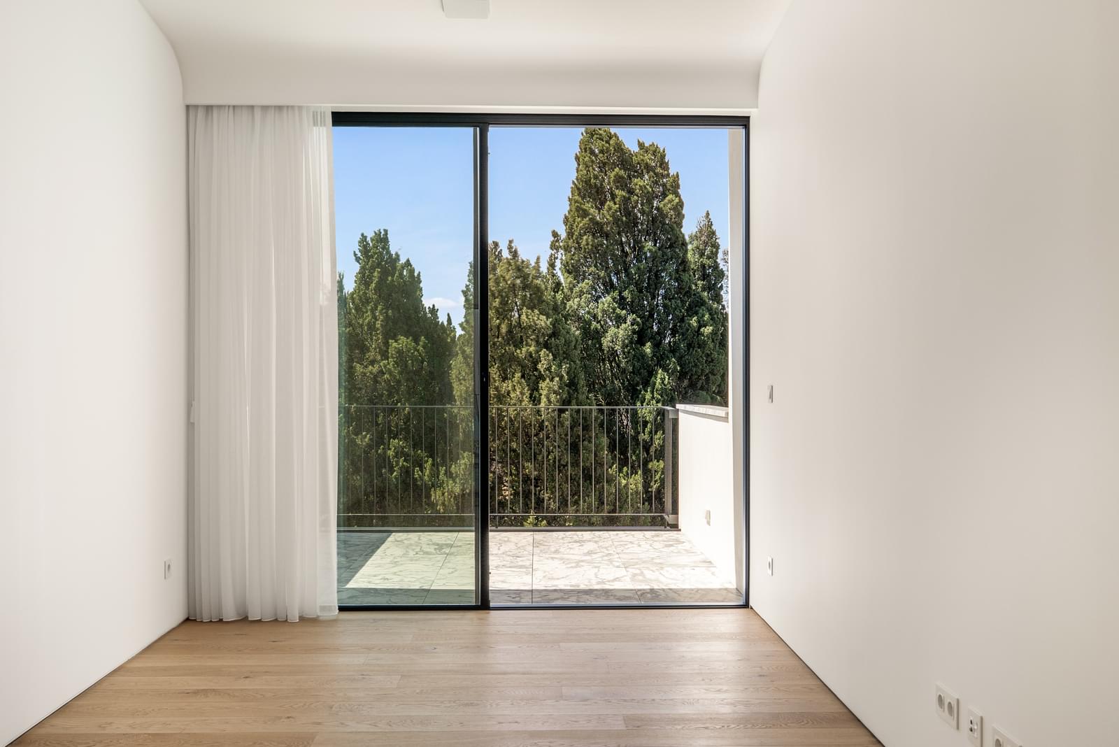 3 Bedroom Villa/Townhouse's Image 25