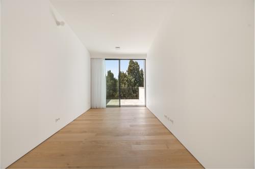 PF40900 - 3 Bedroom Triplex with parking, Campo de Ourique, Lisboa - Image 27