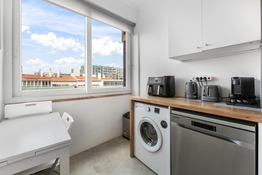 2 Bedroom Apartment with balcony, Nova Oeiras, Oeiras 618421501