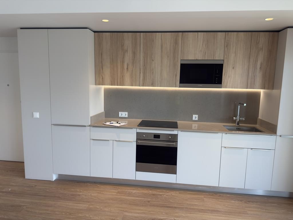 4 Bedroom Apartment with garden, Loures 876704458