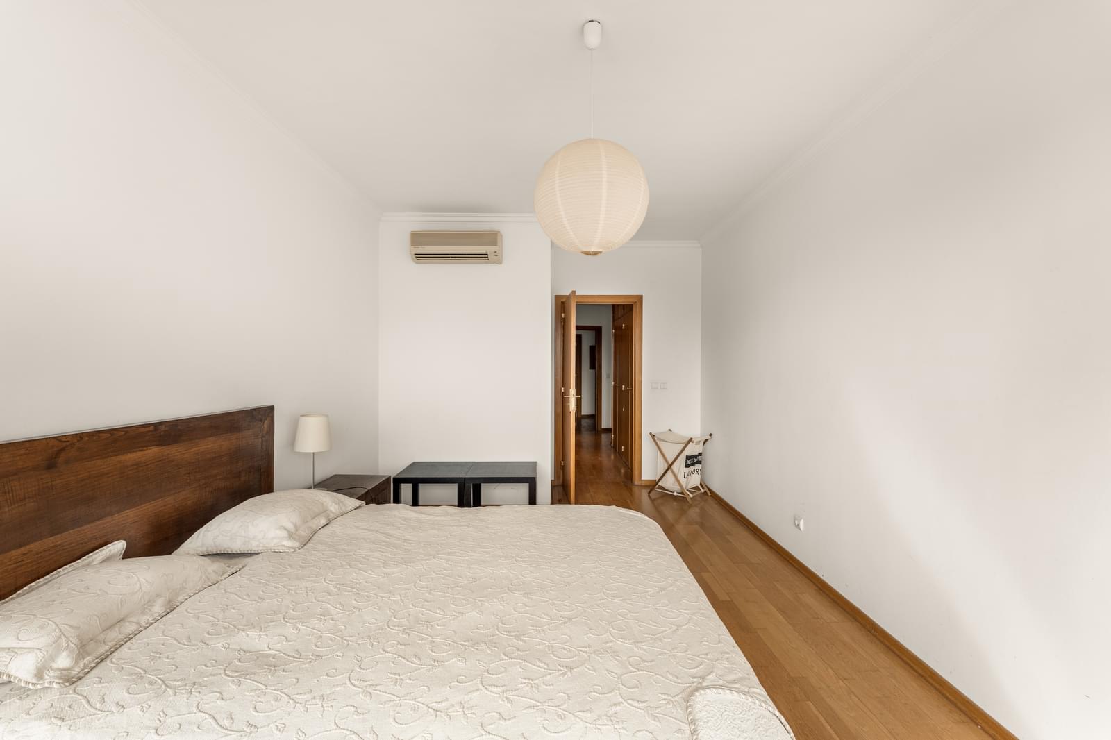 Apartamento T2 com estacionamento, Entrecampos, Lisboa - Imagem 8