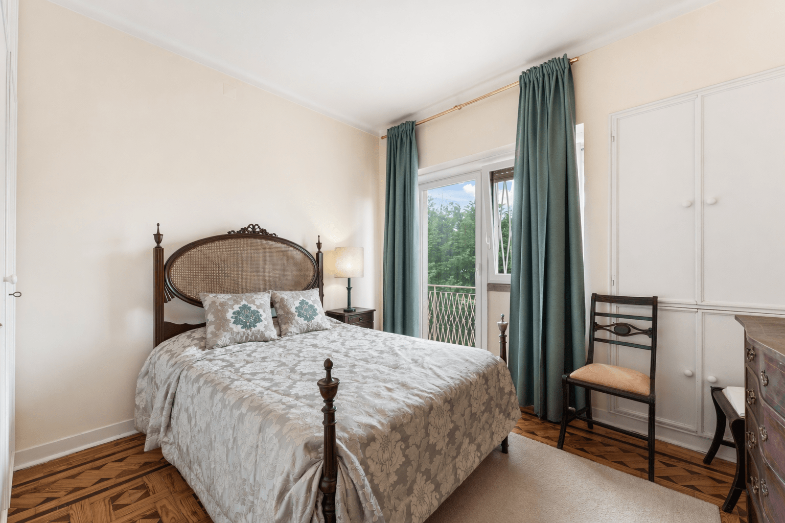 6 Bedroom Villa/Townhouse's Image 17