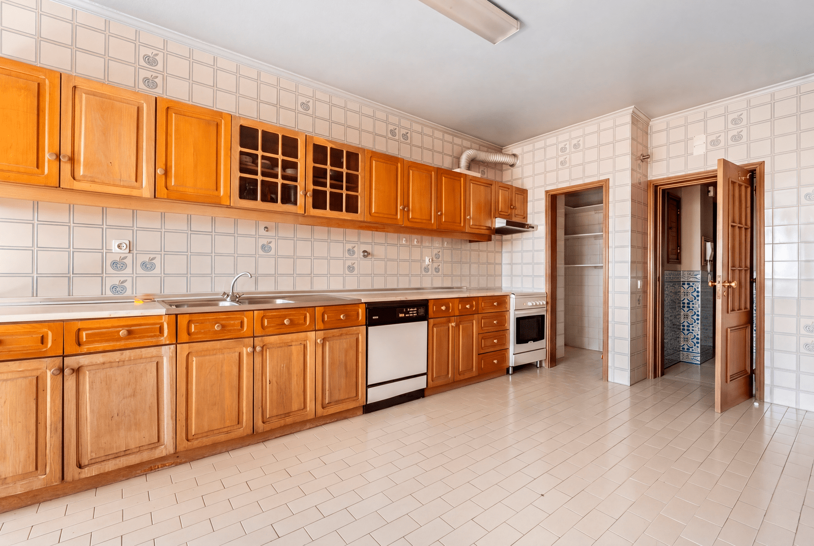 5 Bedroom Apartment/Flat's Image 12