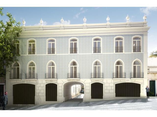 3 Bedroom House in Palácio Contador-Mor, Castelo, Lisboa