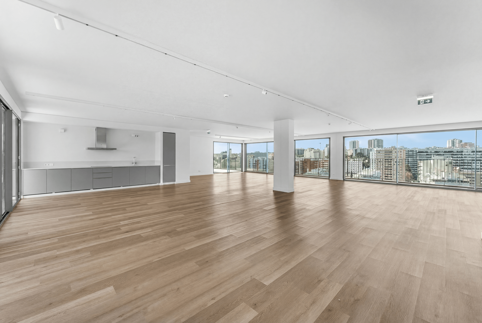 4 Bedroom Apartment/Flat's Image 33
