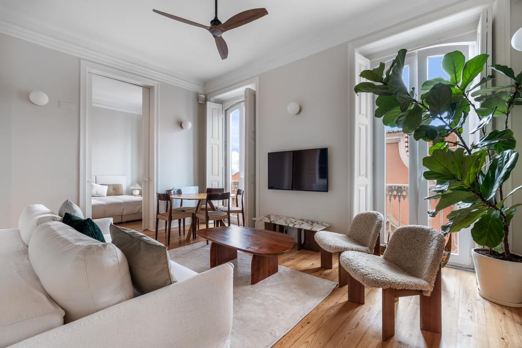 3 Bedroom Apartment with balcony, Santos, Lisboa 3793329894