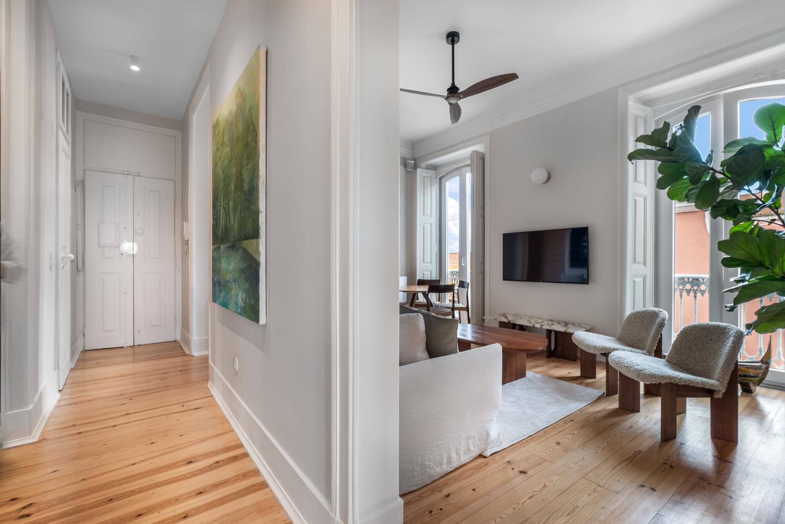 3 Bedroom Apartment/Flat's Image 3