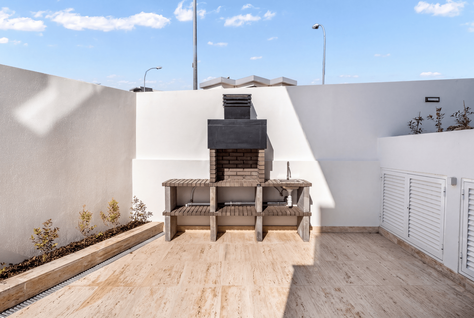 5 Bedroom Villa/Townhouse's Image 30