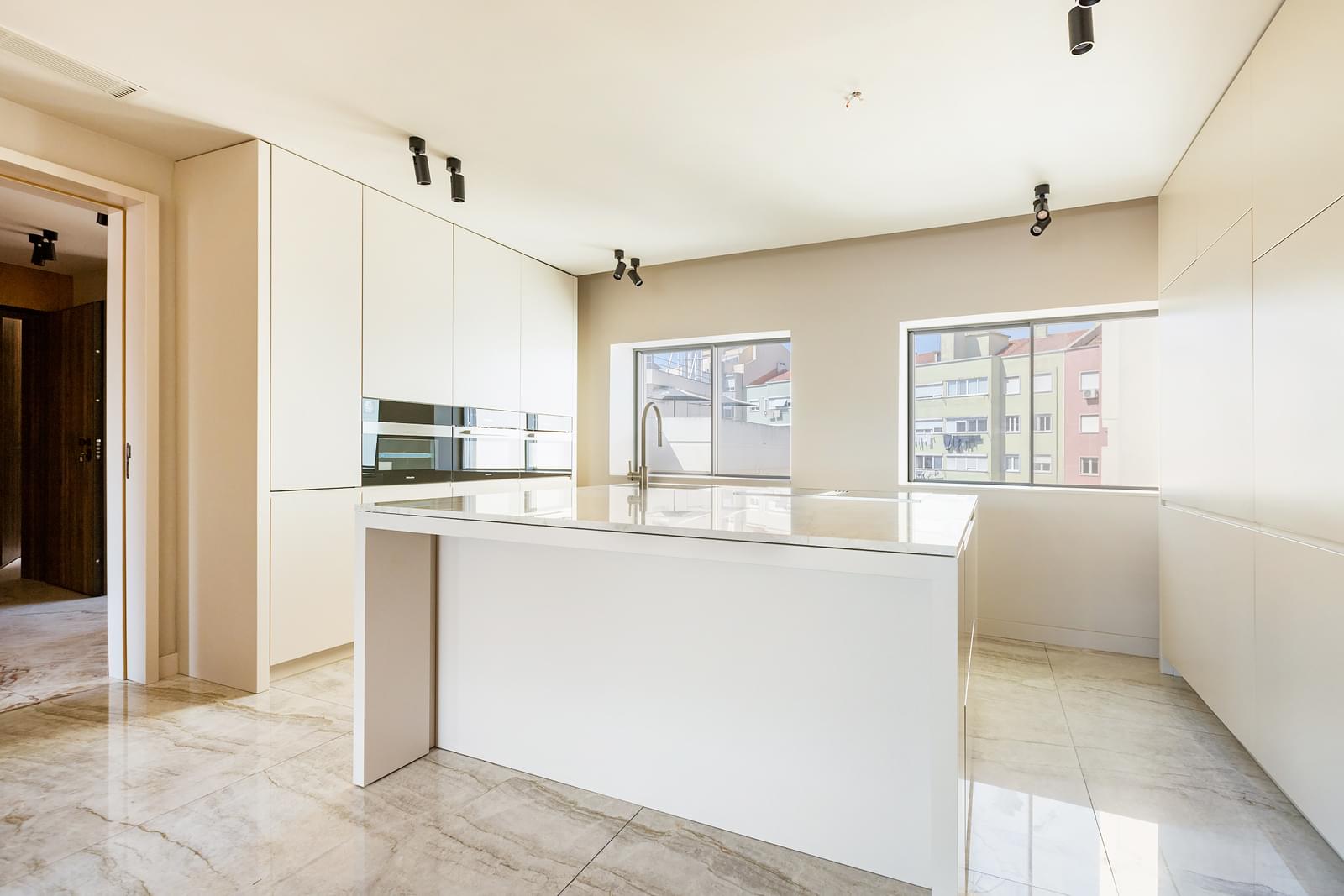 3 Bedroom Apartment/Flat's Image 44