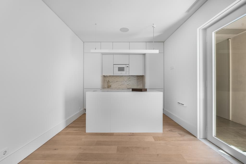 1 Bedroom Apartment with garden, Santos, Lisboa 2748962969