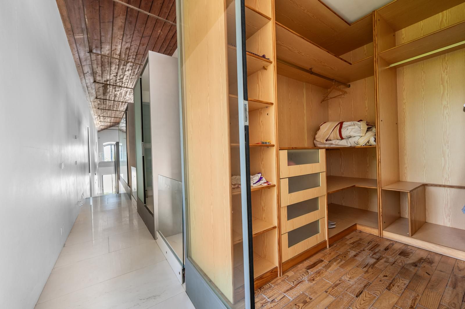 Moradia Isolada T5 com piscina - Imagem 19