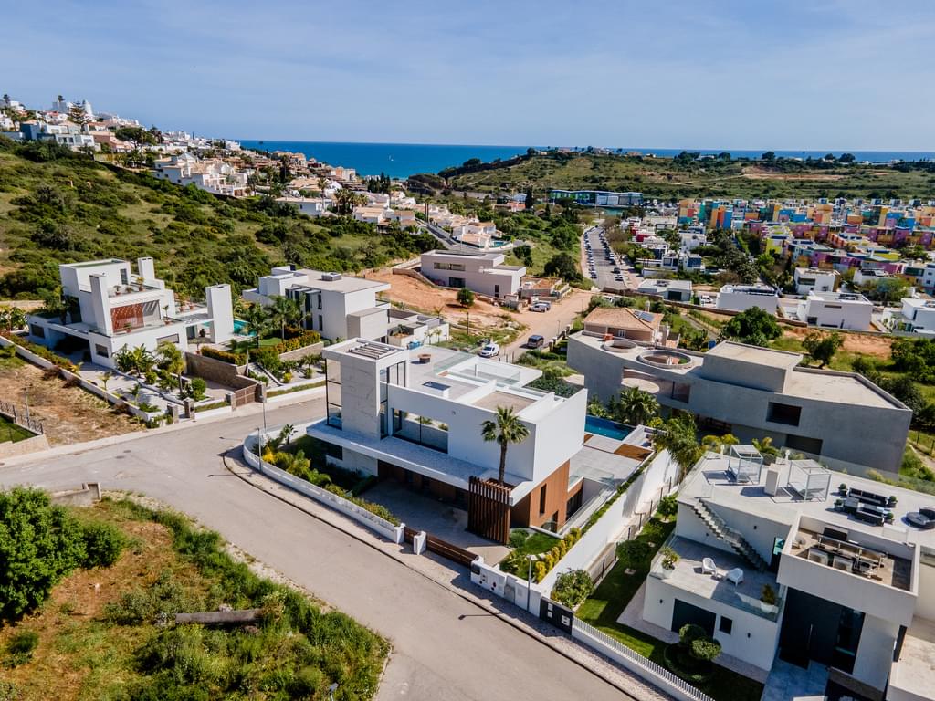 4 Bedroom Detached house with swimming pool, Albufeira 527662603