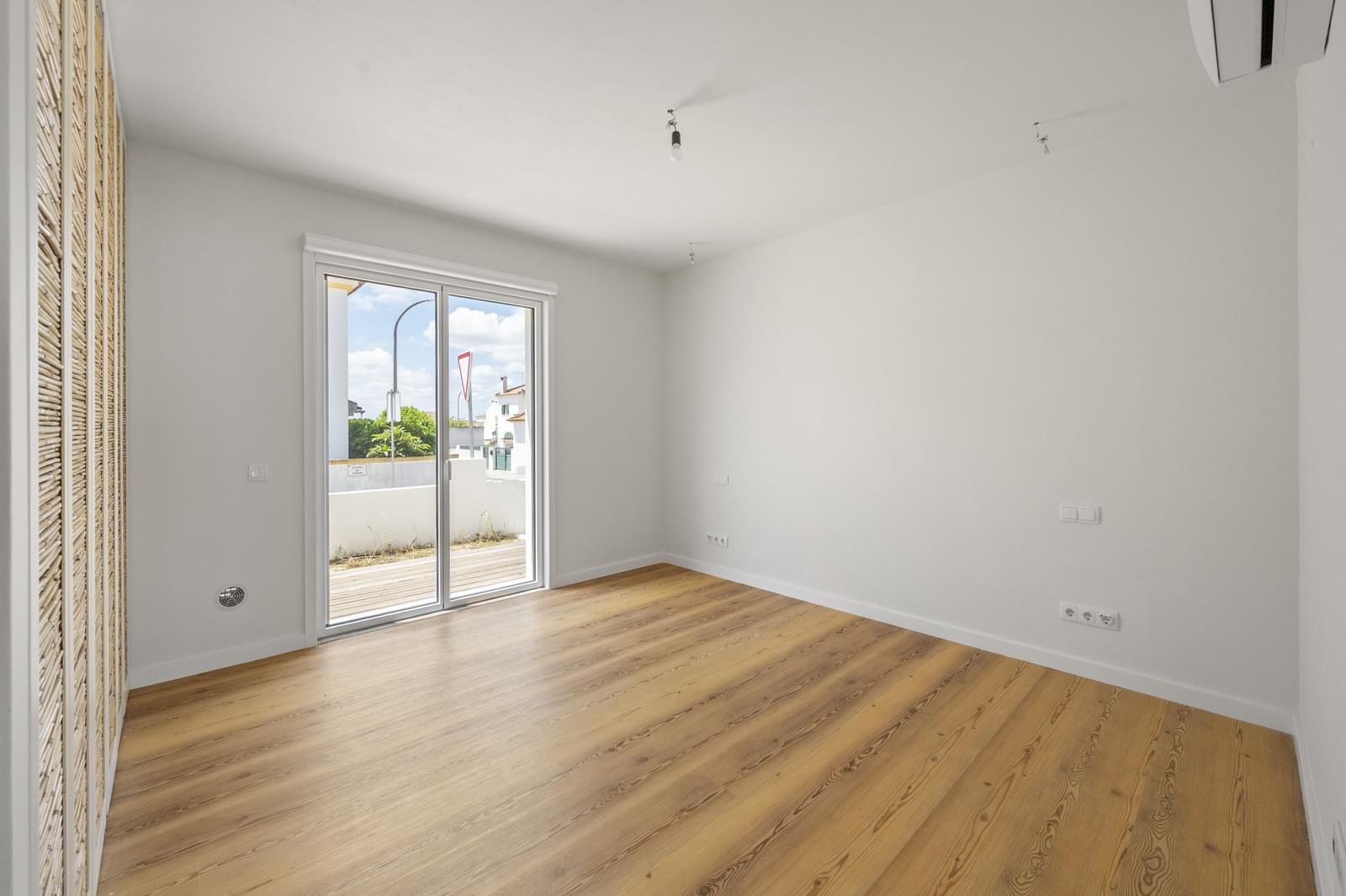 4 Bedroom Villa/Townhouse's Image 10