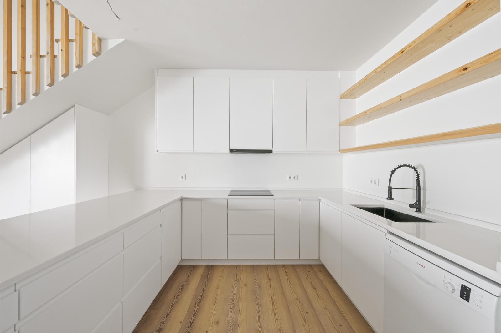 4 Bedroom Villa/Townhouse's Image 5