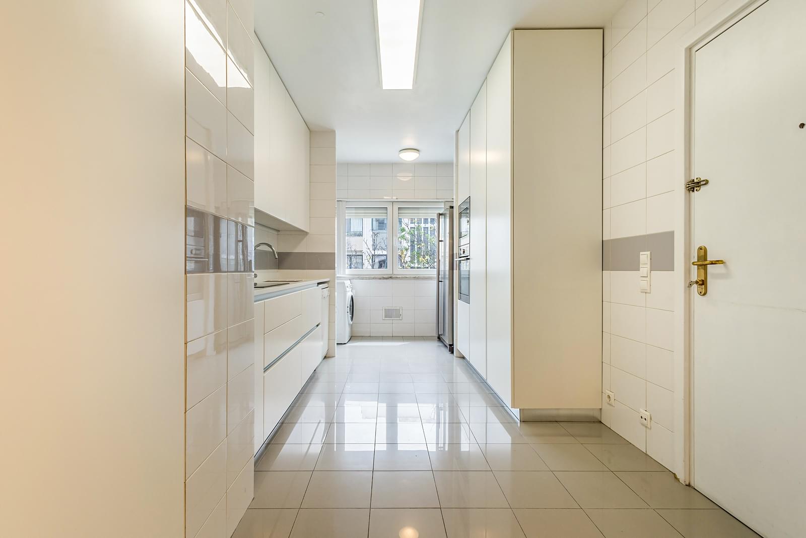 Apartamento T3 com piscina, Lumiar, Lisboa - Imagem 4