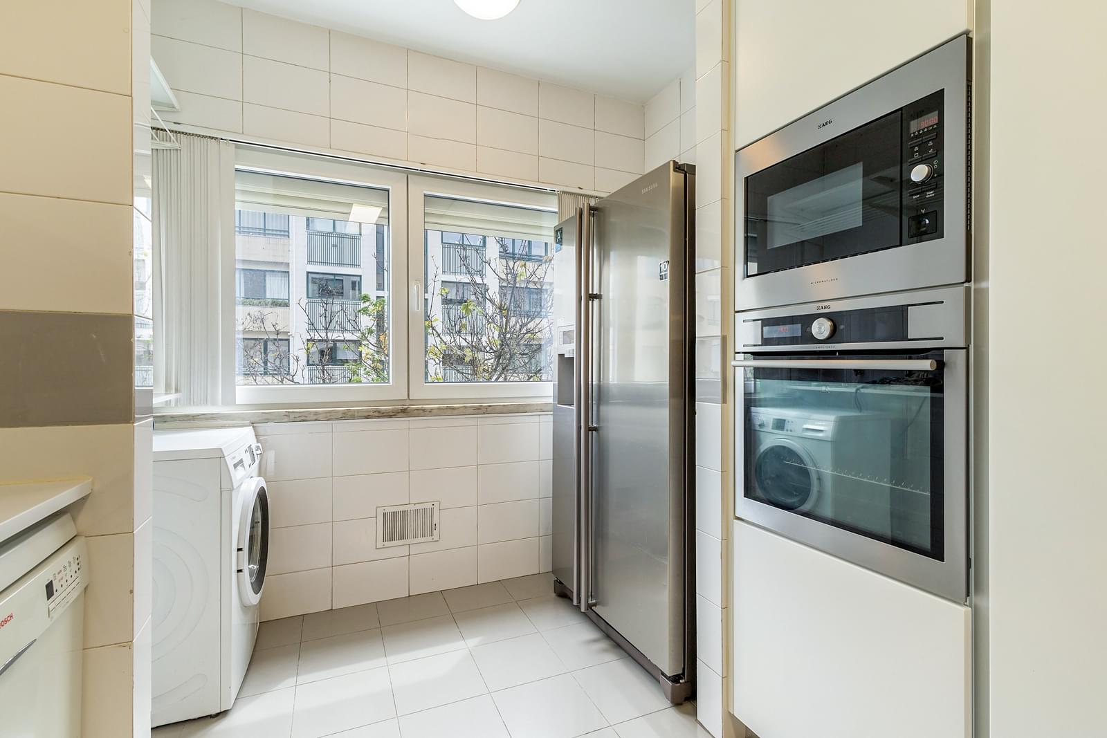 Apartamento T3 com piscina, Lumiar, Lisboa - Imagem 5