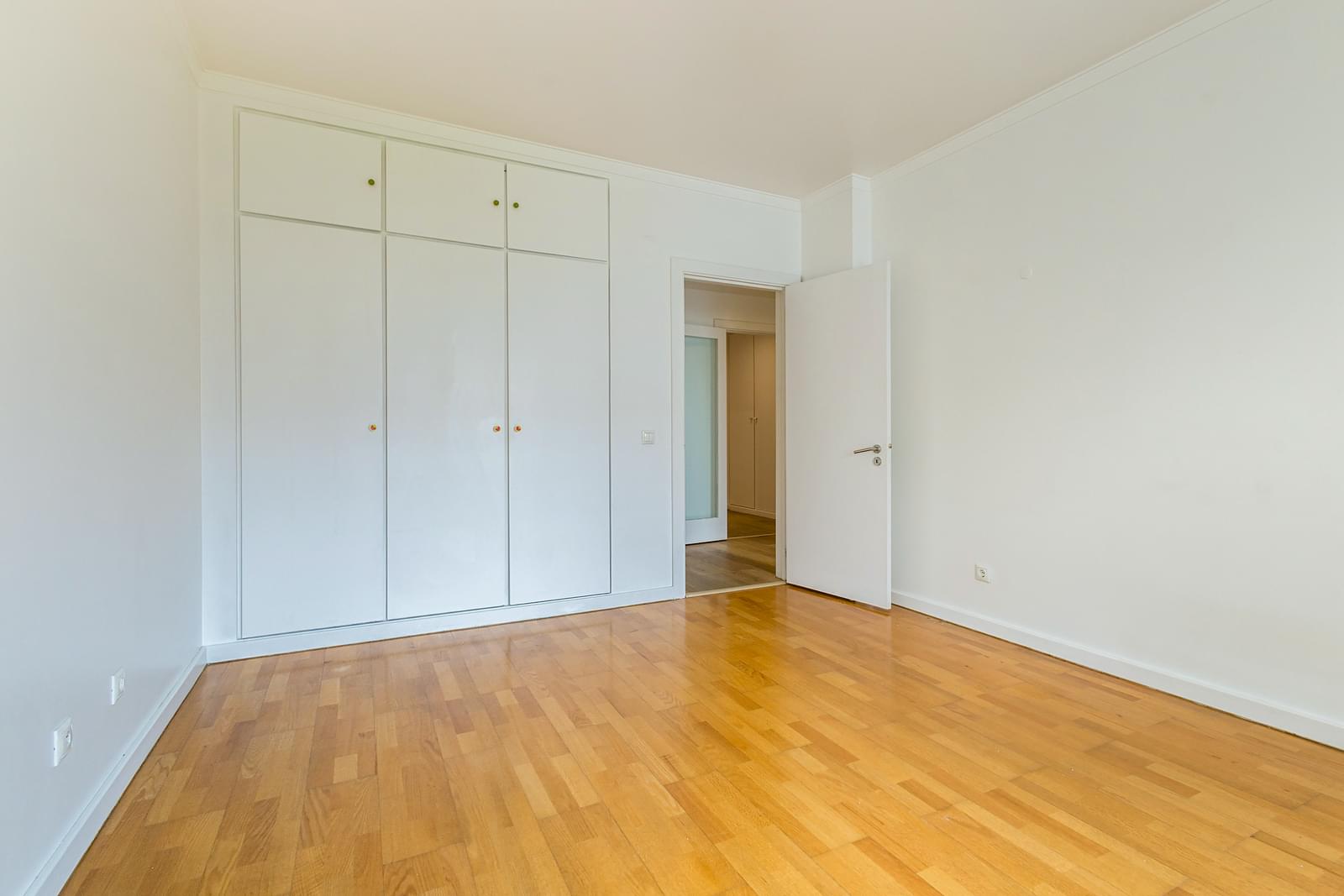Apartamento T3 com piscina, Lumiar, Lisboa - Imagem 9