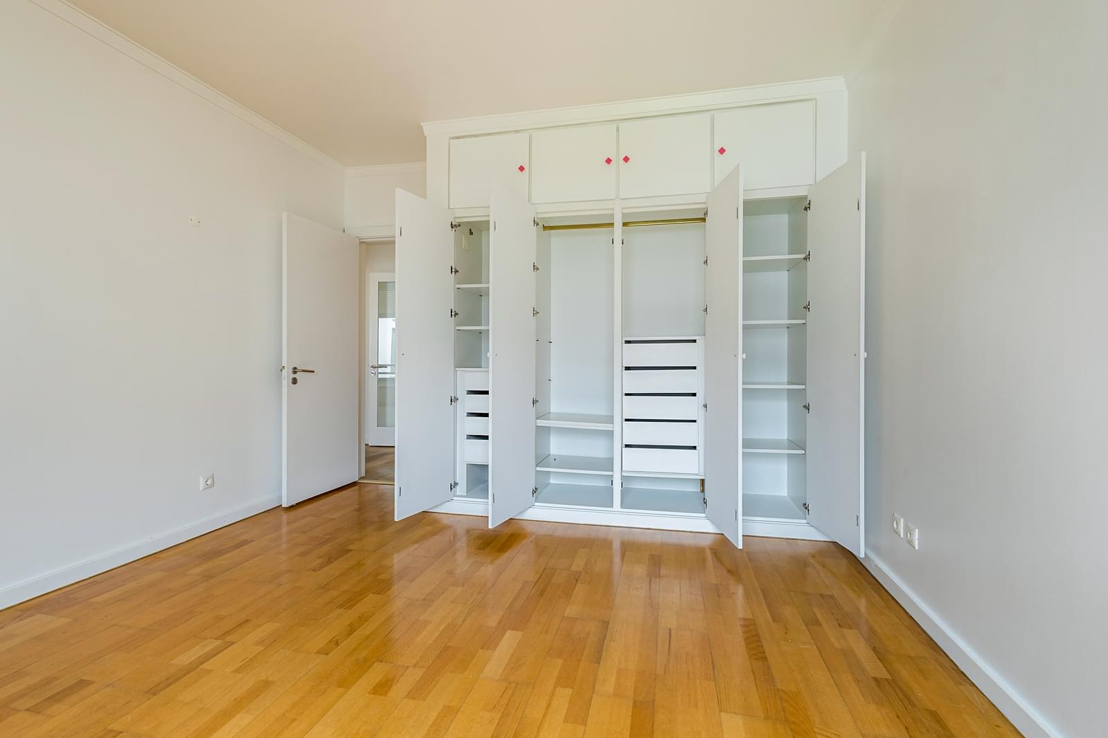Apartamento T3 com piscina, Lumiar, Lisboa - Imagem 14