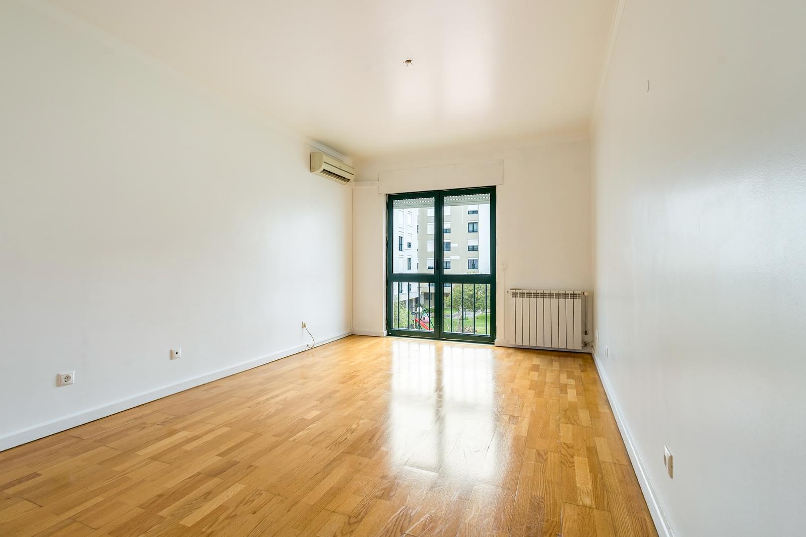 Apartamento T3 com piscina, Lumiar, Lisboa - Imagem 15