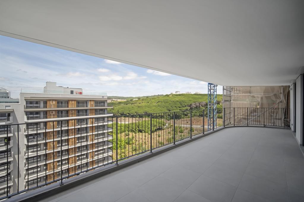 4 Bedroom Apartment with swimming pool, Miraflores, Oeiras