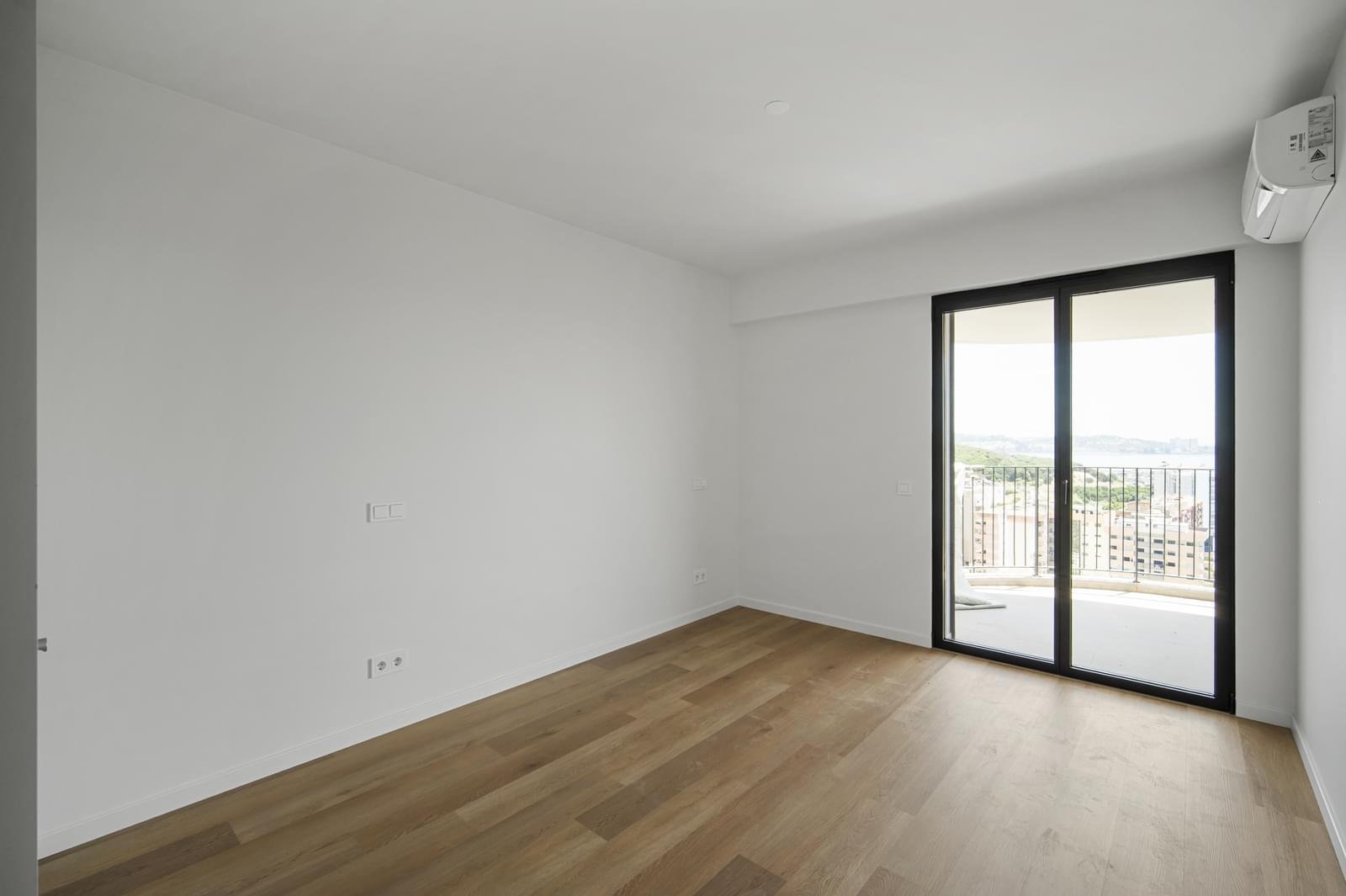 Apartamento T4 com piscina, Miraflores, Oeiras - Imagem 33