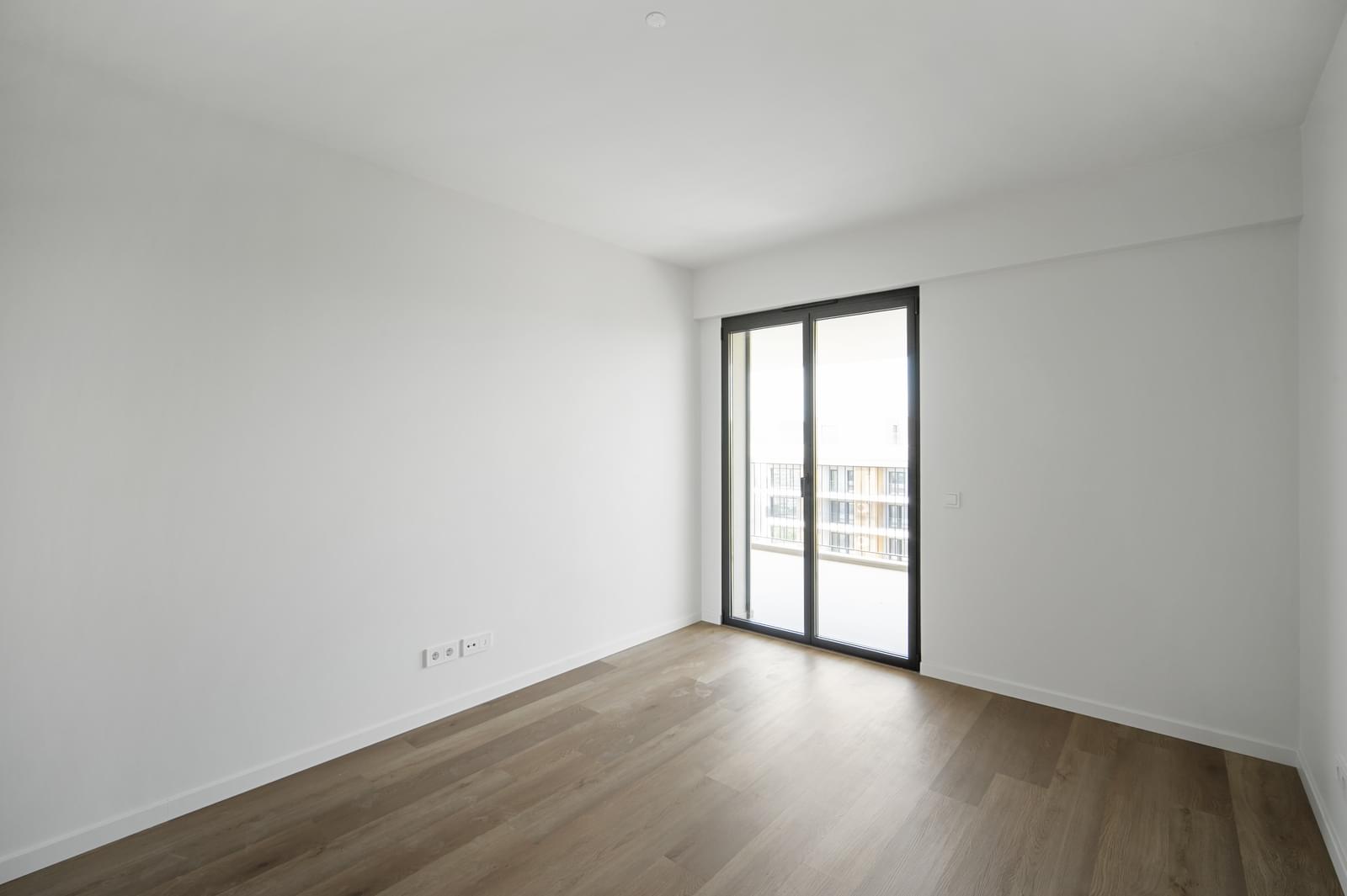 Apartamento T4 com piscina, Miraflores, Oeiras - Imagem 24