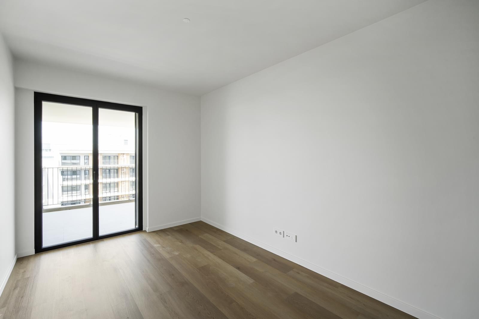 Apartamento T4 com piscina, Miraflores, Oeiras - Imagem 16