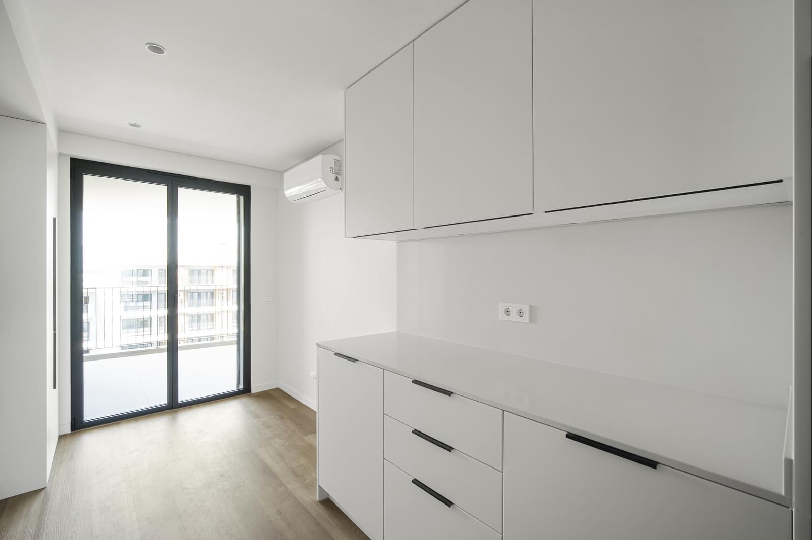 Apartamento T4 com piscina, Miraflores, Oeiras - Imagem 20