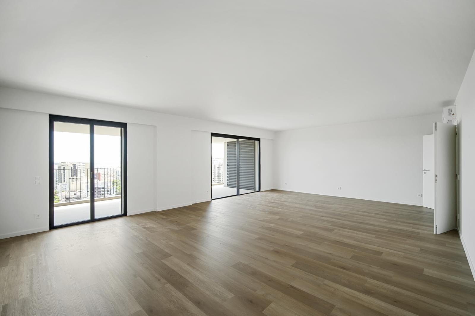 Apartamento T4 com piscina, Miraflores, Oeiras - Imagem 14