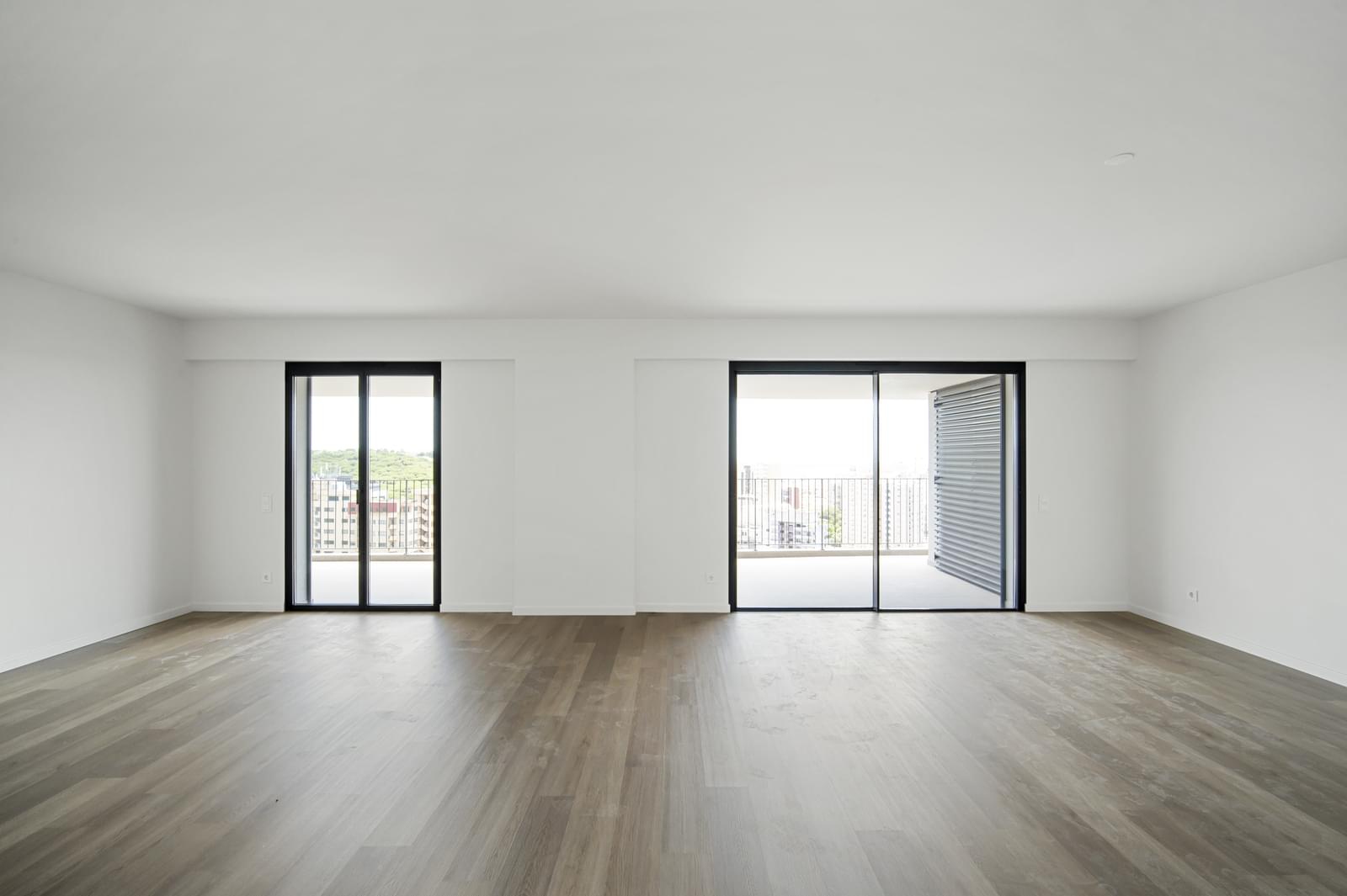 Apartamento T4 com piscina, Miraflores, Oeiras - Imagem 15