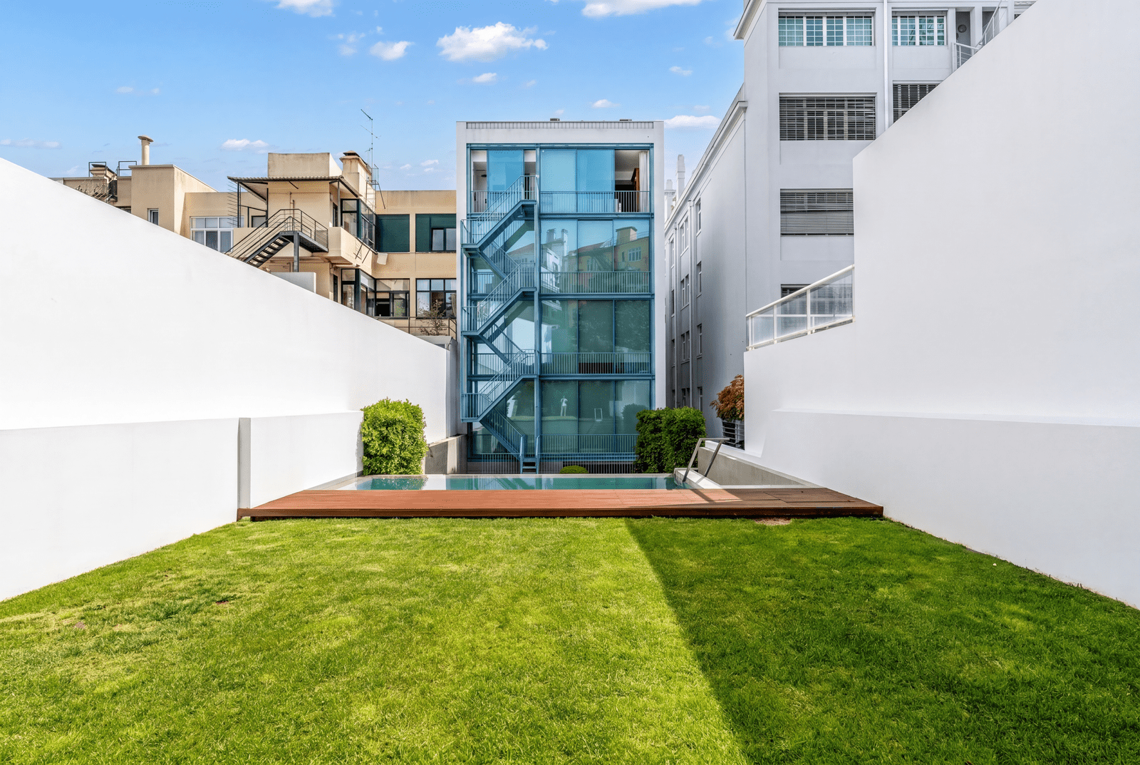 3 Bedroom Apartment/Flat's Image 32